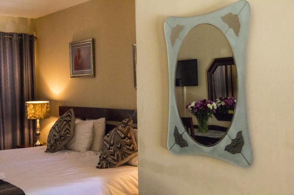 Aristo Manor Hotell Richards Bay Eksteriør bilde