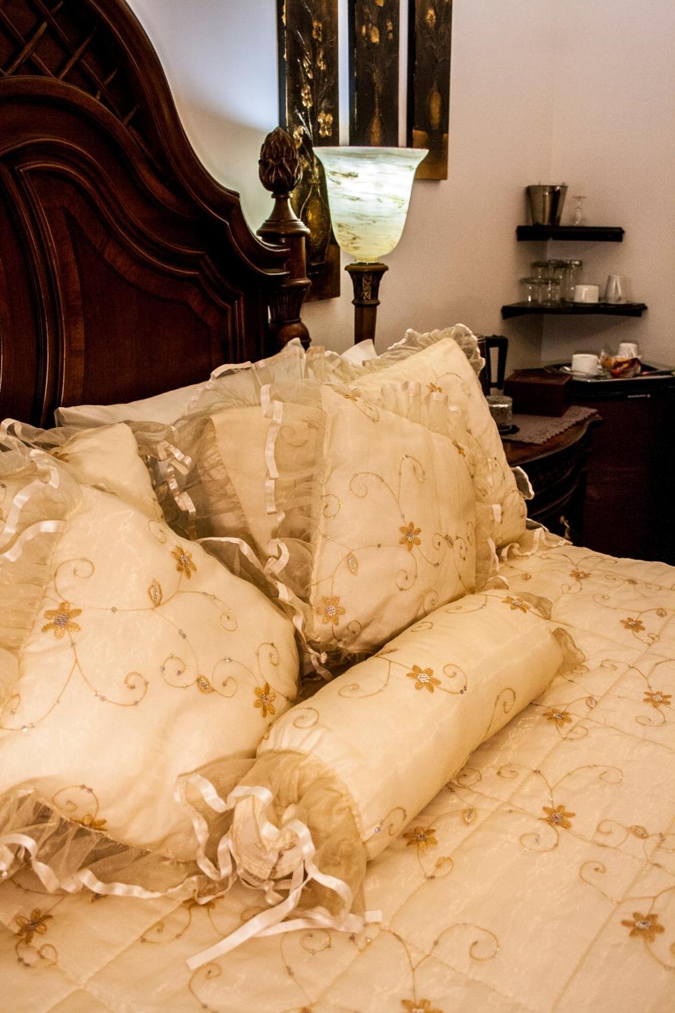 Aristo Manor Hotell Richards Bay Eksteriør bilde